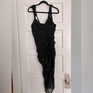 PrettyLittleThing Black Underwire Detail Draped Midi Dress